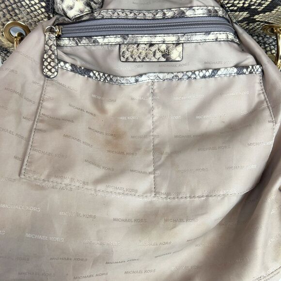 Michael Kors Astor Studded Python Snakeskin Tote Bag Shoulder Purse Beige Black - Picture 13 of 16